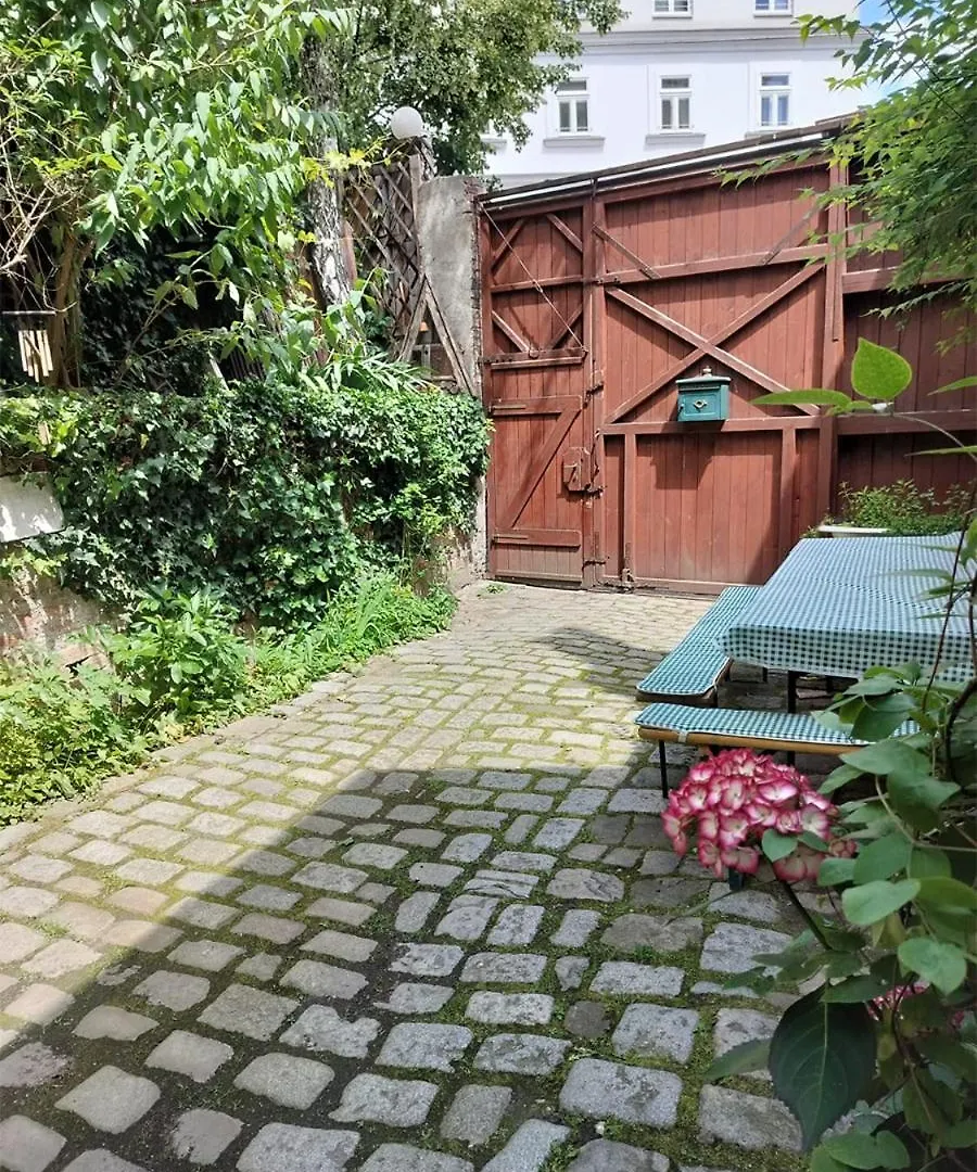 Apartment Nini Вена